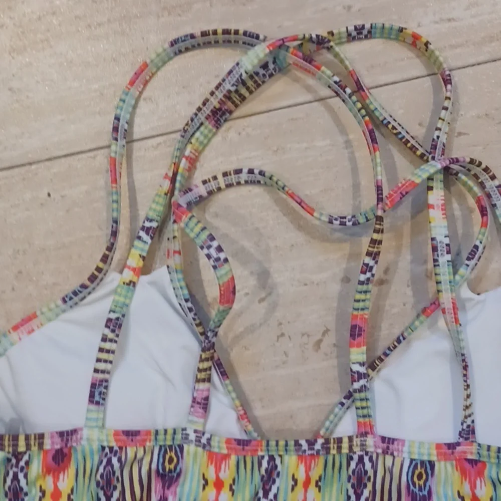 Pilyq Barcelona Multi-Colored Design Print Beaded Front Strappy Bikini Top - Picture 4 of 8